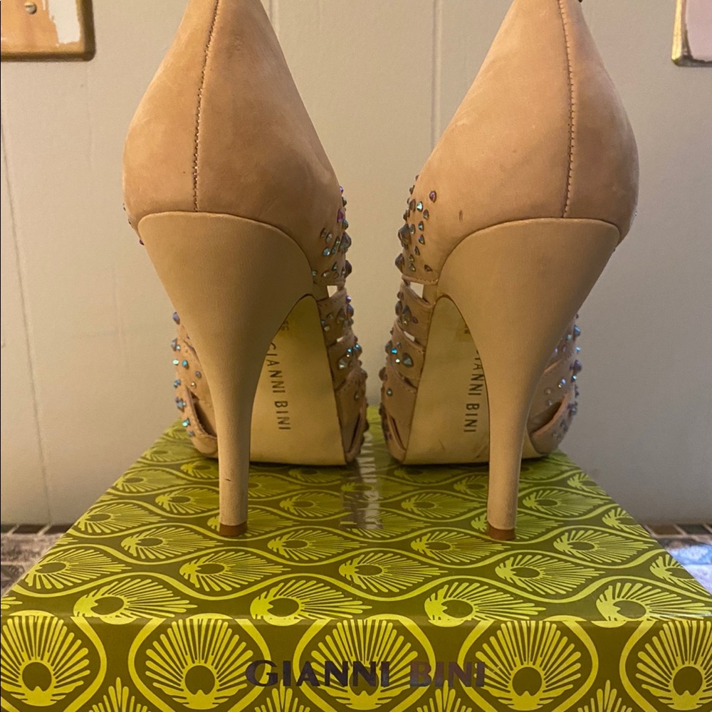 Gianni Bini Anna274 Heels - Picture 3 of 3